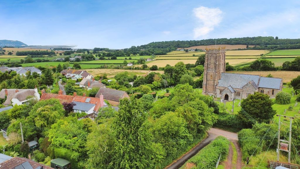 Property photo 3 of 19