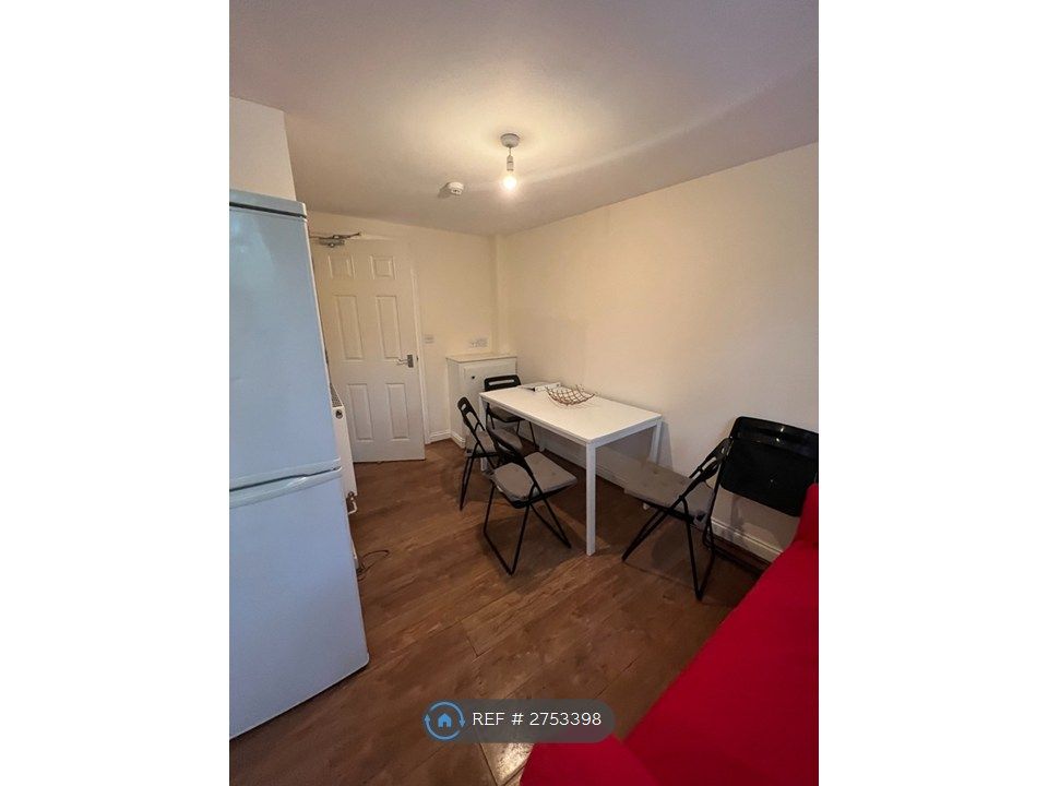 Property photo 2 of 13 Dining Area