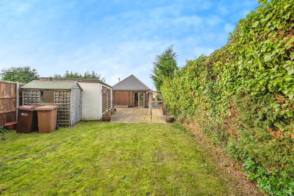 Property photo 3 of 20