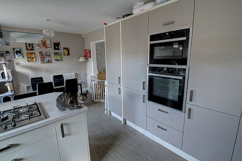 Property photo 3 of 17 Photo #3