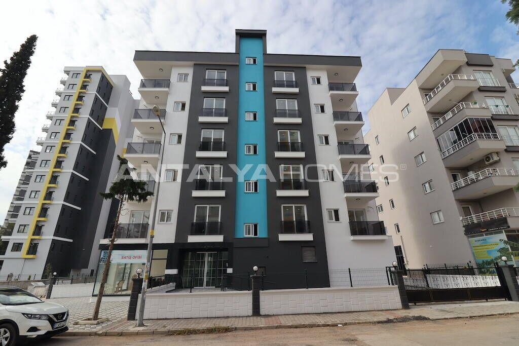 Property photo 1 of 19