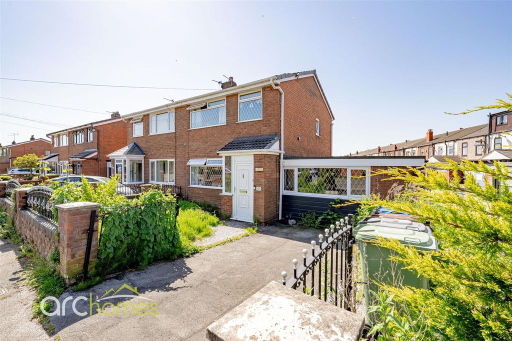 Property photo 1 of 15 Park-16.Jpg