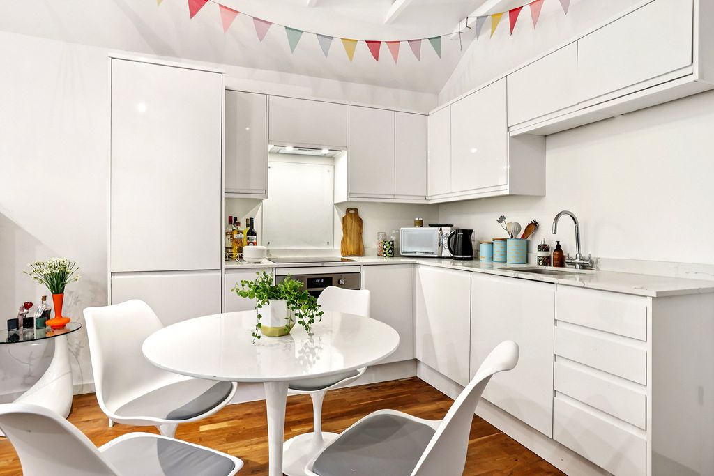 Property photo 2 of 12 Picture No. 05