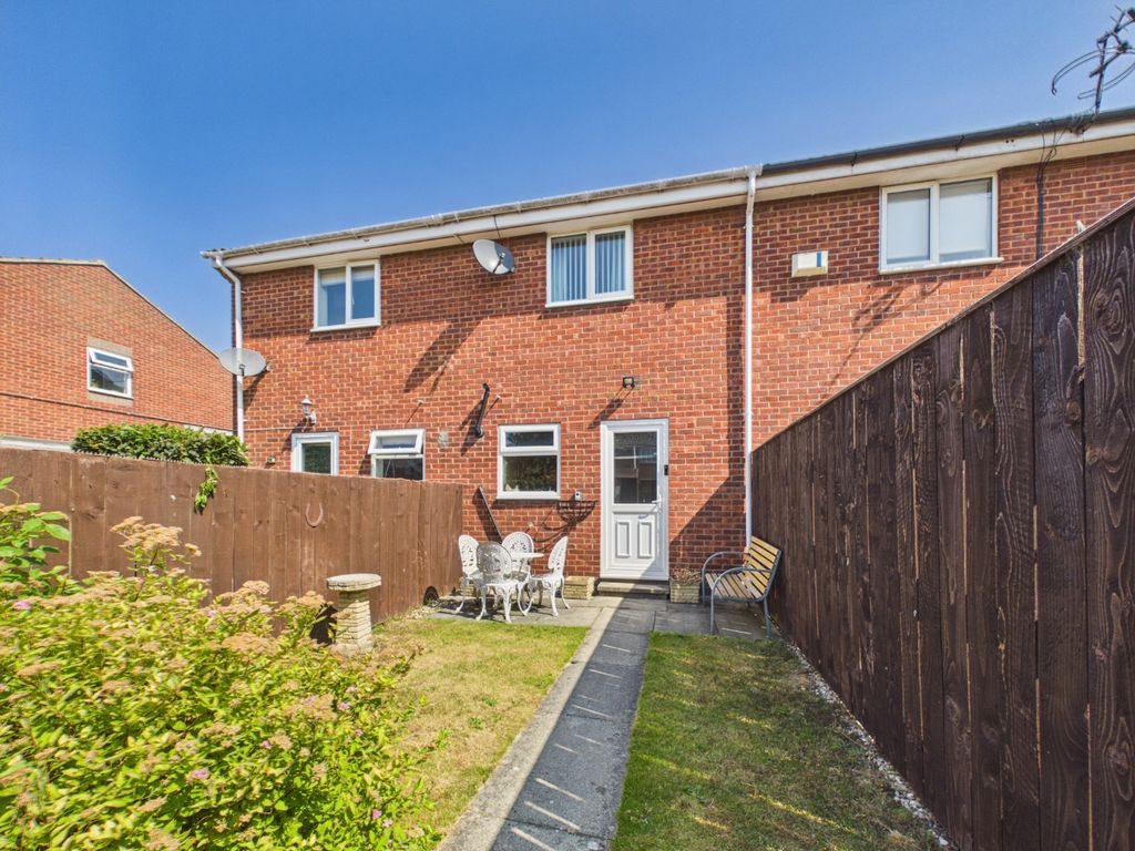 Property photo 1 of 10 5282392