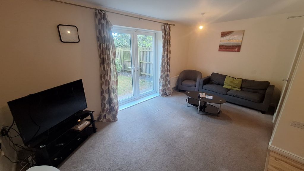 Property photo 1 of 11 Picture No. 26