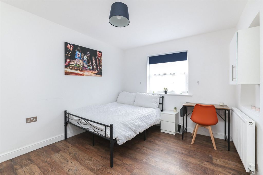Property photo 2 of 10 Picture No. 02