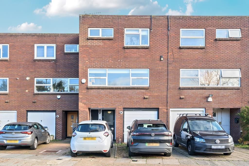 Property photo 2 of 22 External View