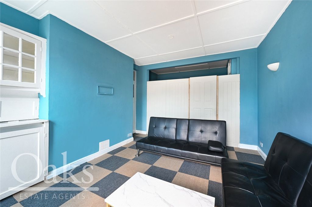 Property photo 3 of 8 Picture No. 05