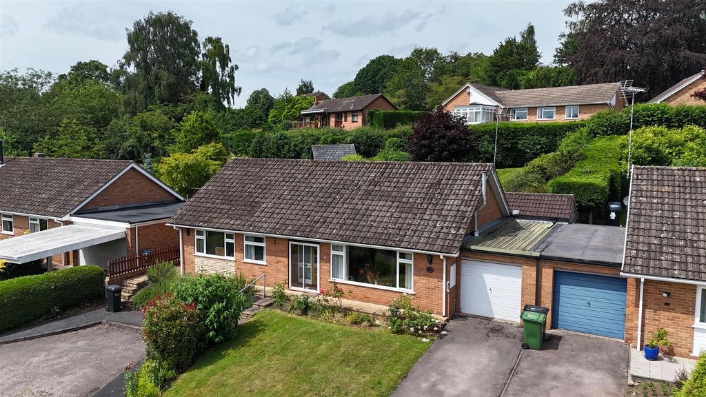 Property photo 1 of 34