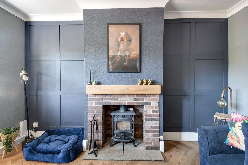 Property photo 3 of 13 Feature