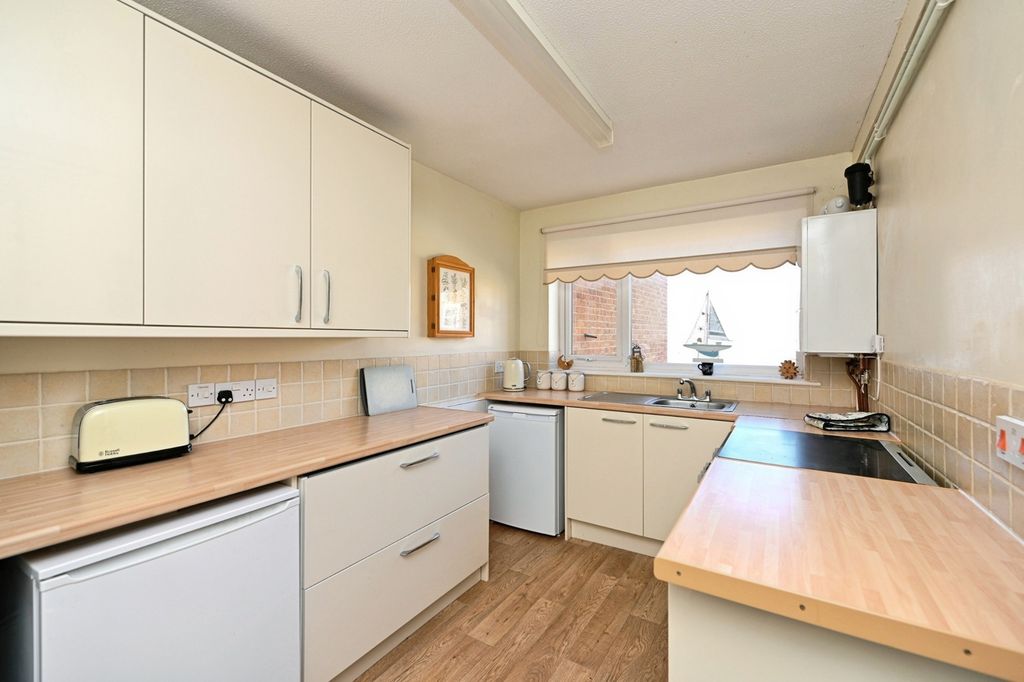 Property photo 3 of 20 Pbox-Img.Jpg