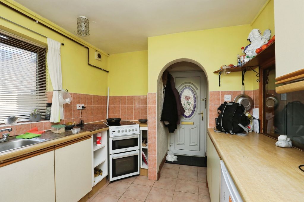 Property photo 3 of 17