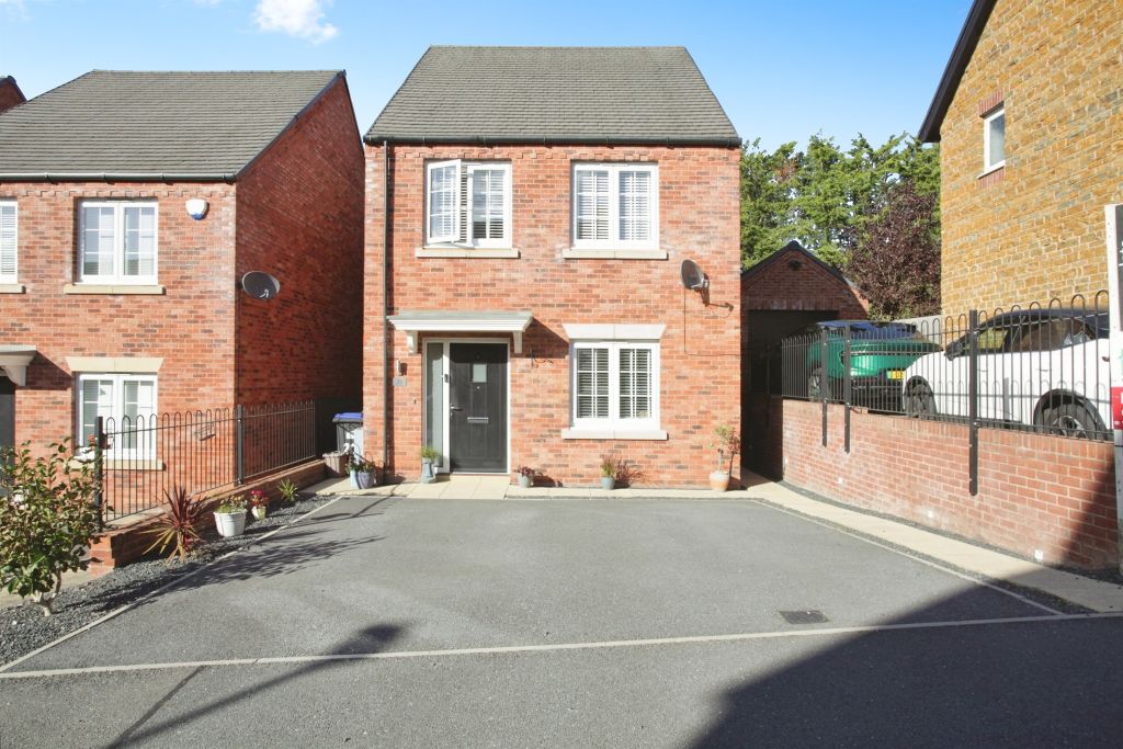 Property photo 1 of 17