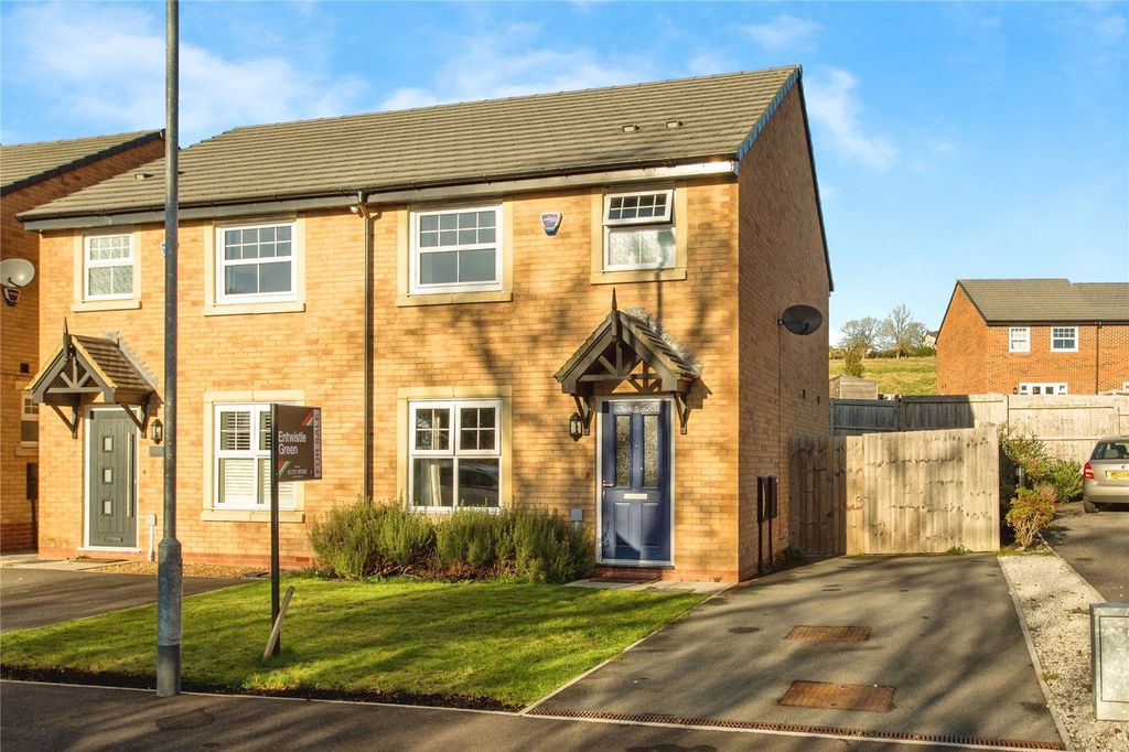 Property photo 1 of 17 Picture No. 13