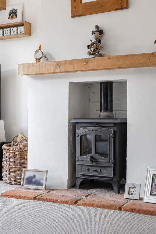 Property photo 3 of 23 Log Burner