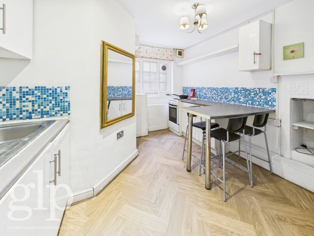 Property photo 1 of 16 4495000
