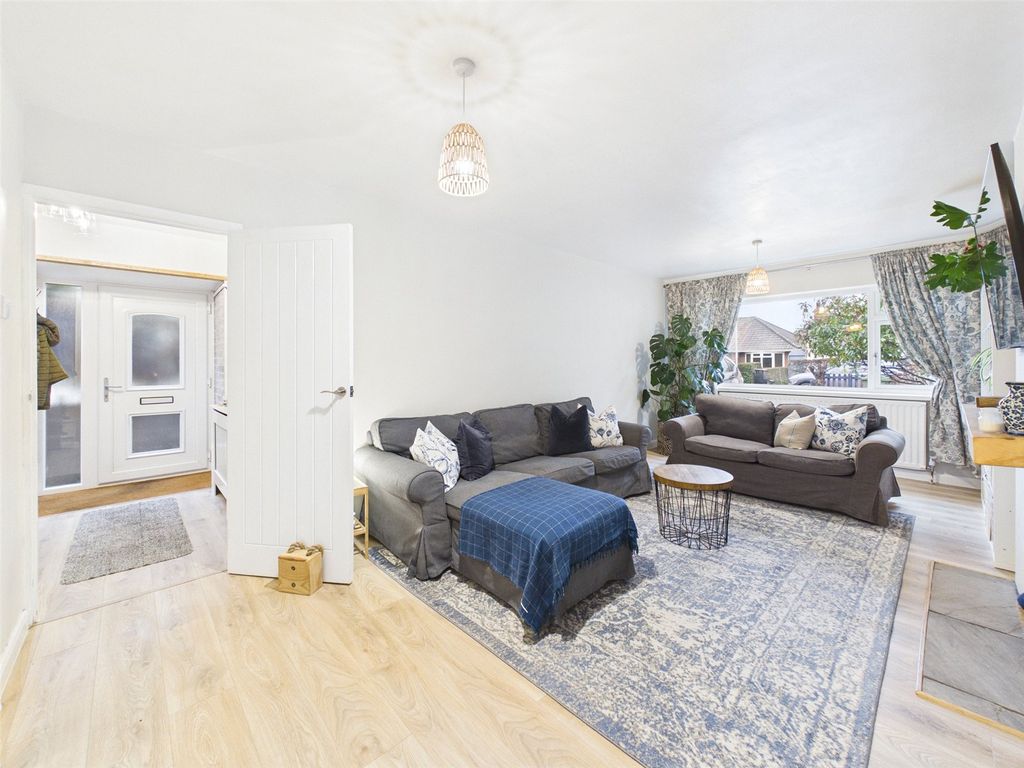 Property photo 2 of 21 Picture No. 04