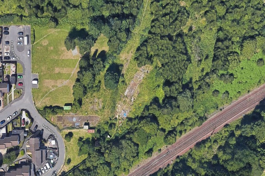 Property photo 2 of 6