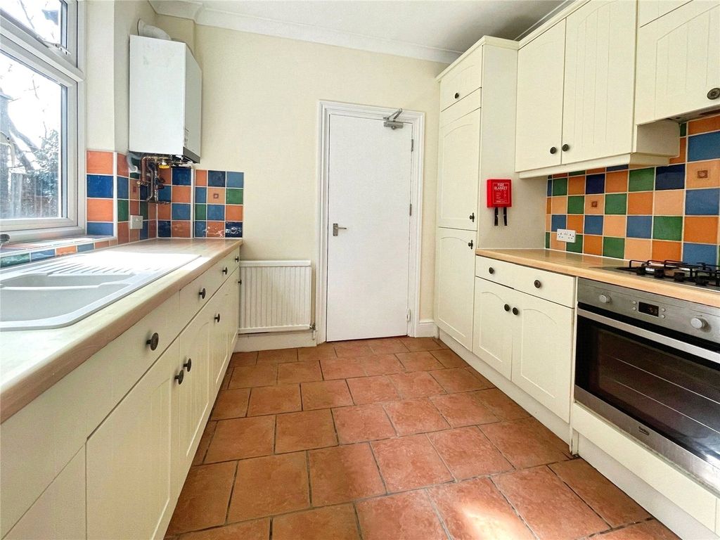 Property photo 2 of 12 Kitchen