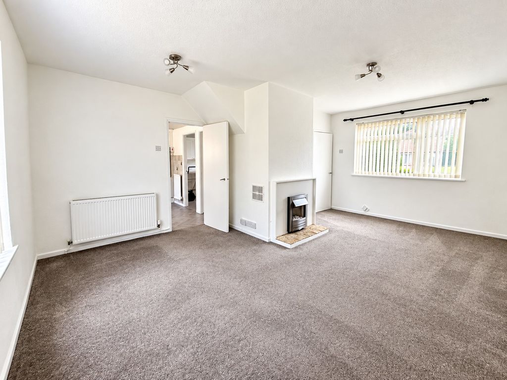 Property photo 3 of 12 Photo 21