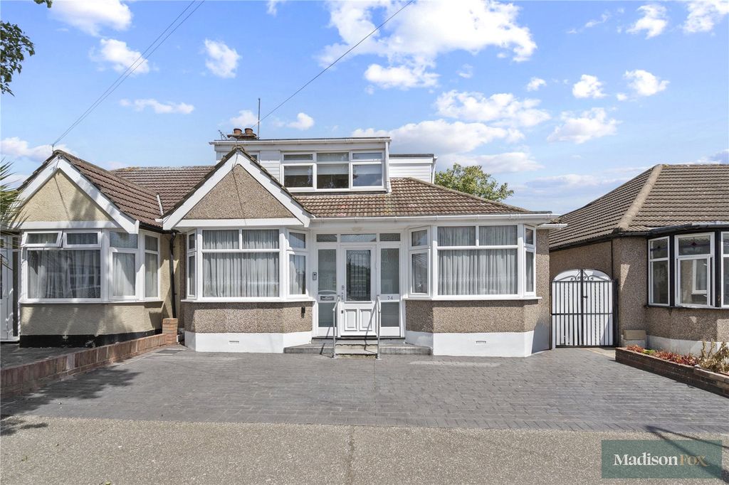 Property photo 1 of 34 Picture No. 33