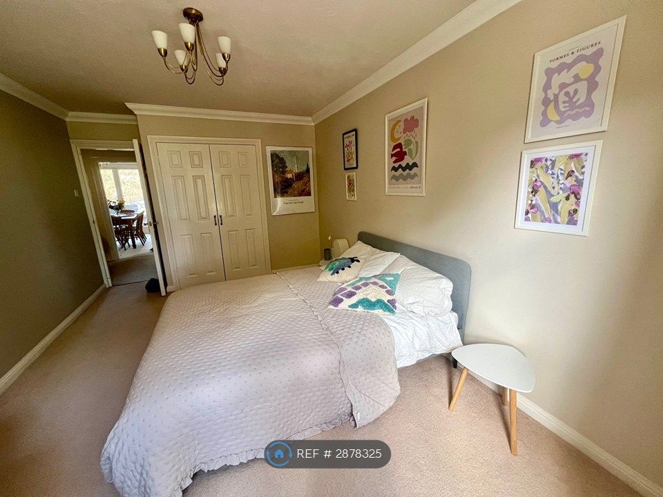 Additional image 11 of 2 bed flat to rentBeach Crescent, Littlehampton BN17