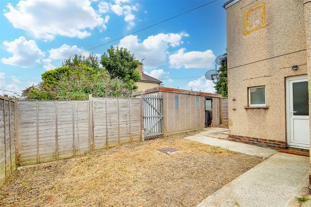 Property photo 2 of 14 Img_6601-Img_6603.Jpg
