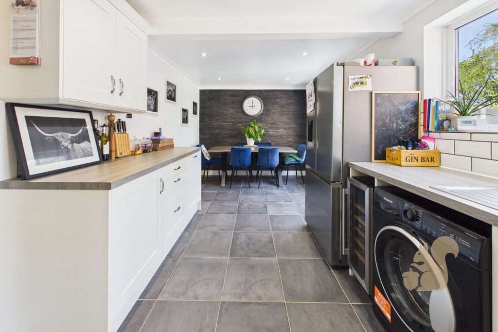 Property photo 2 of 13 Kitchen/Diner