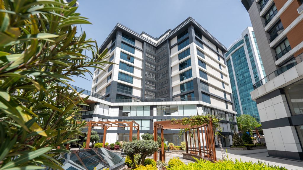 Property photo 2 of 21 Newly Built Beylä±Kduzu Apartments - Shaded Seating Areas