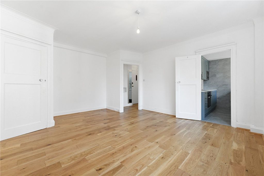 Property photo 2 of 8 Picture No. 04