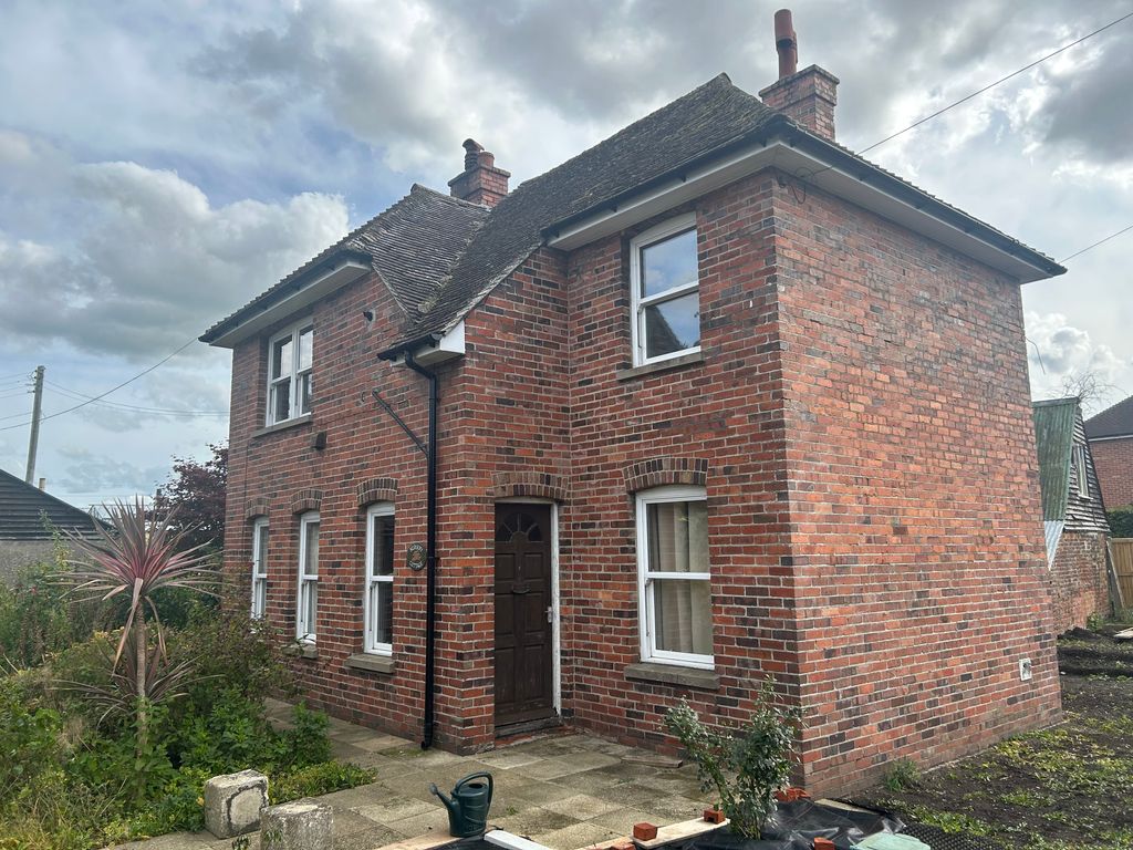 Property photo 1 of 4