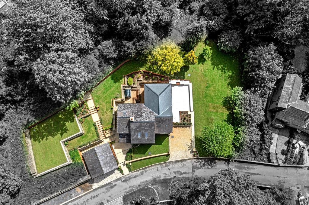 Property photo 3 of 52 Boundary