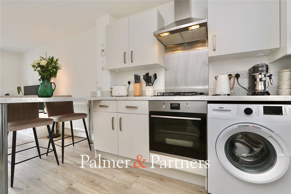 Property photo 3 of 19 Picture No. 03