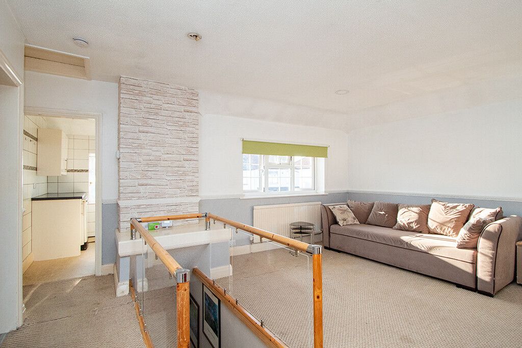 Property photo 1 of 13 Img_1942.Jpg