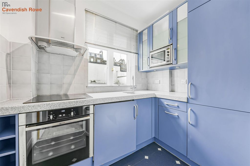 Property photo 3 of 8 Kitchen.Jpg