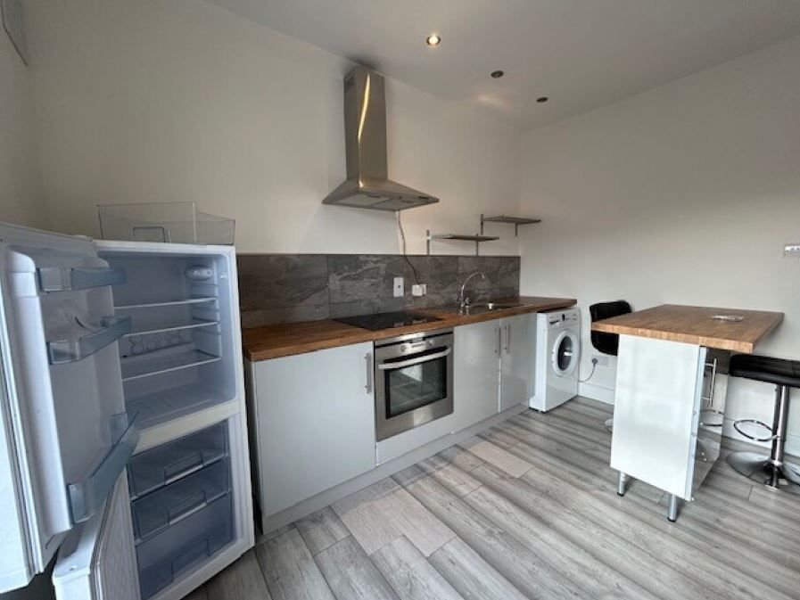 Property photo 3 of 7 3