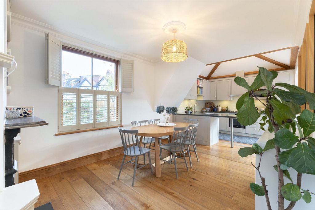 Property photo 2 of 13 Picture No. 07