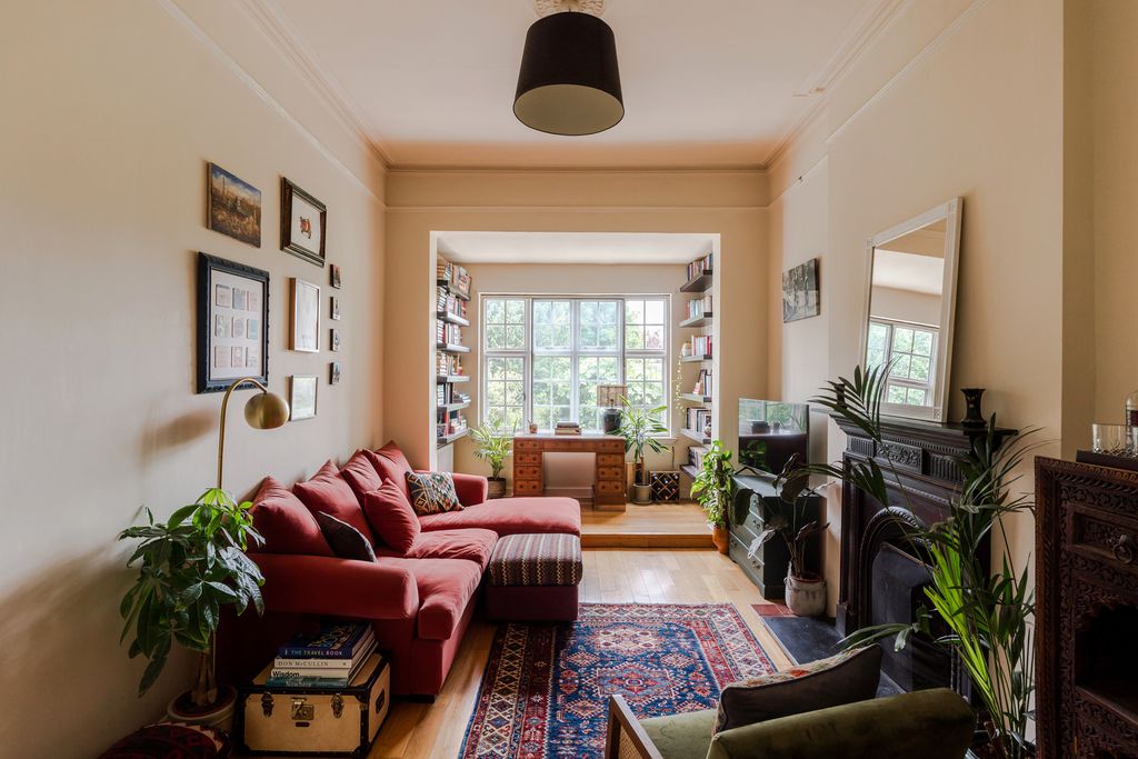 Property photo 2 of 19 287476 - C, 195, Camberwell Grove-18.Jpeg