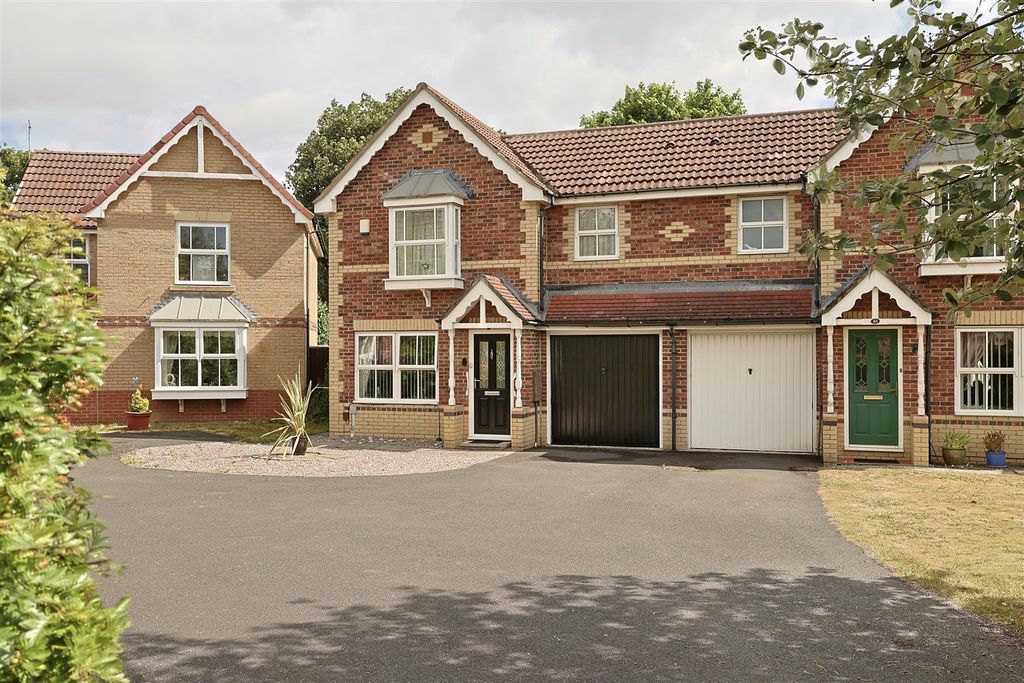 Property photo 1 of 27 3C9F4336-D857-4C26-A245-C3Ac395Ad979_1_201_A.Jpeg