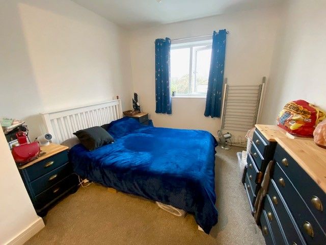 Property photo 3 of 10 Bedroom 1