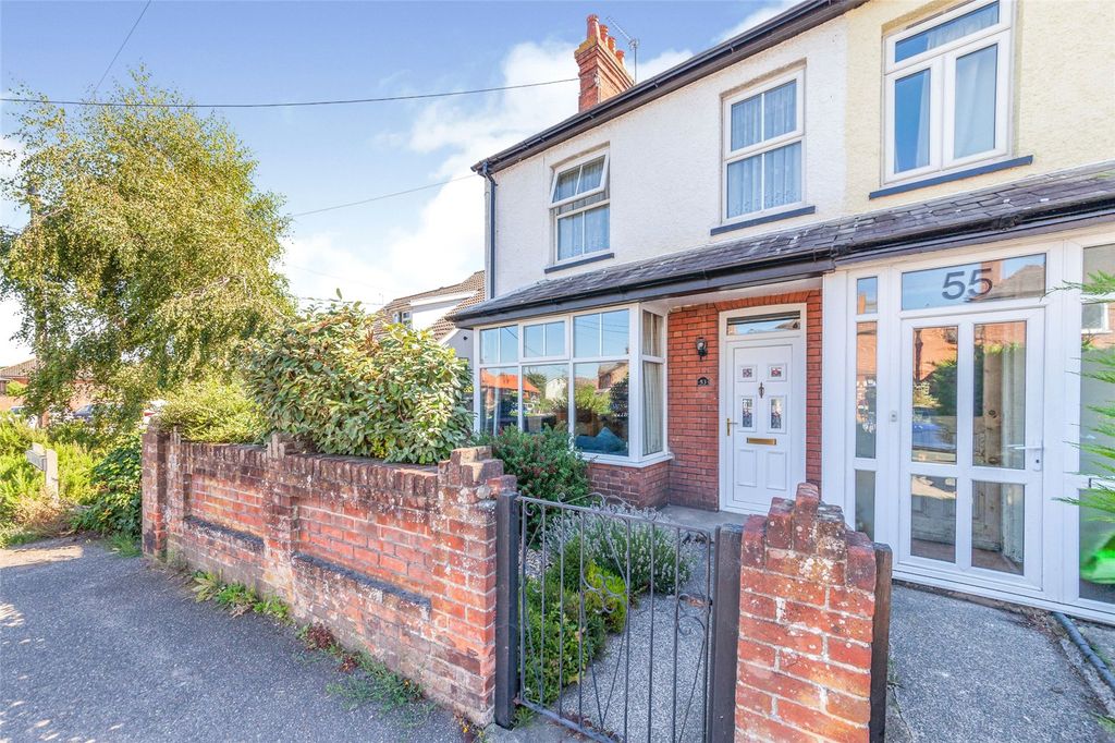 Property photo 1 of 14 Front