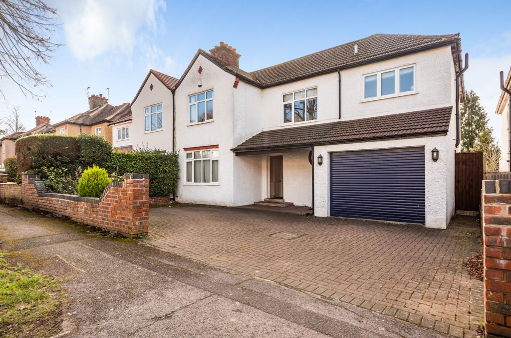 Property photo 1 of 13