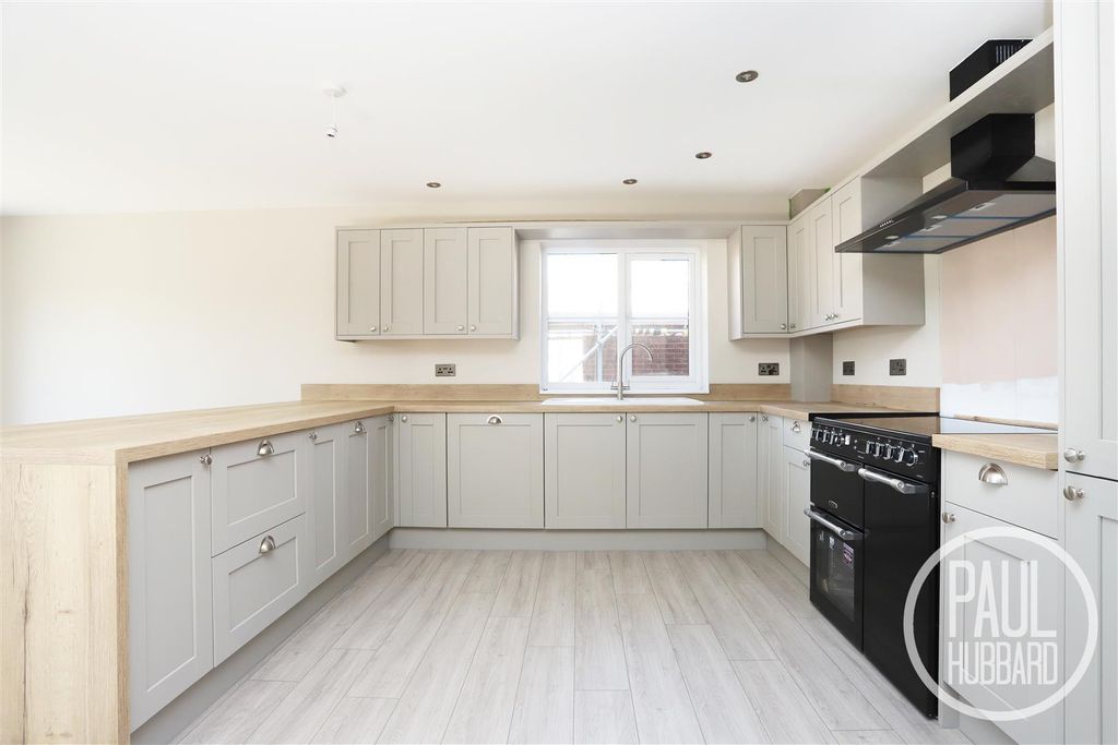 Property photo 3 of 20 Img_8628.Jpg