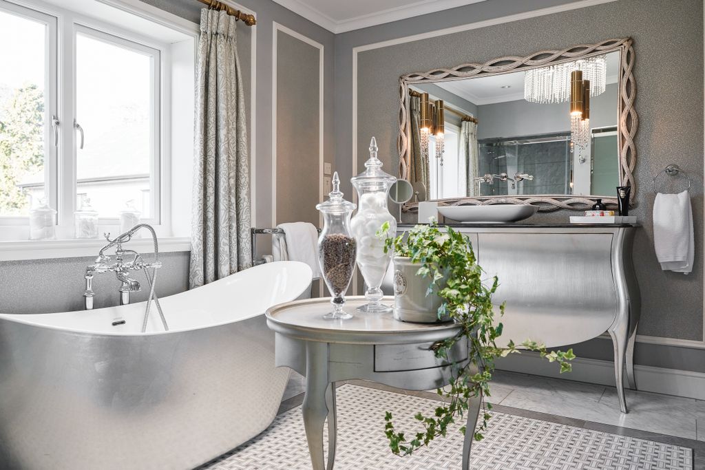 Additional image 20 of 8 bed property for saleSunningdale Manor, Rue De La Vignette, Jersey JE2, United Kingdom