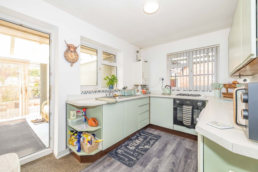 Property photo 3 of 13 Picture 3