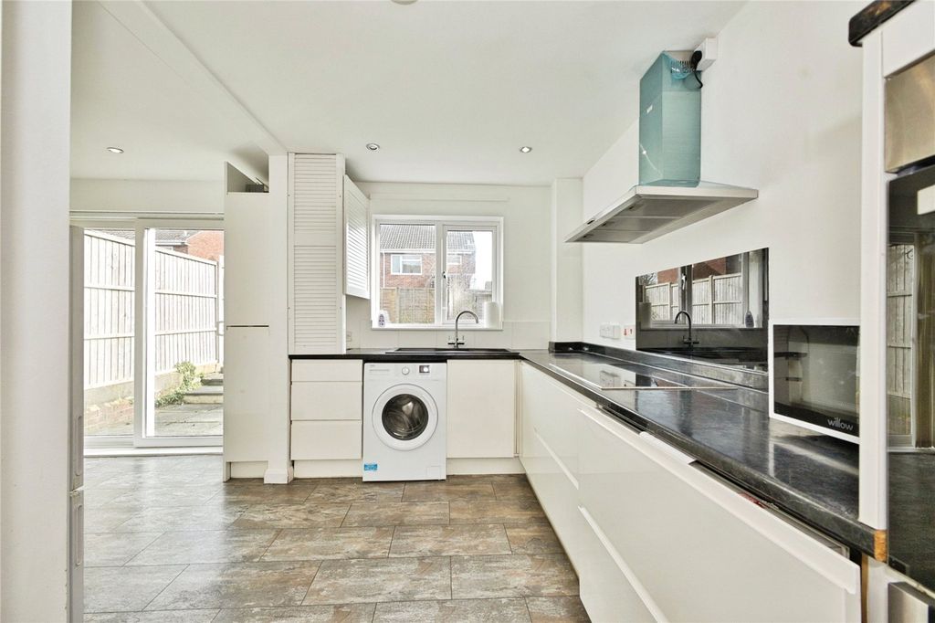 Property photo 3 of 15 Picture No. 09