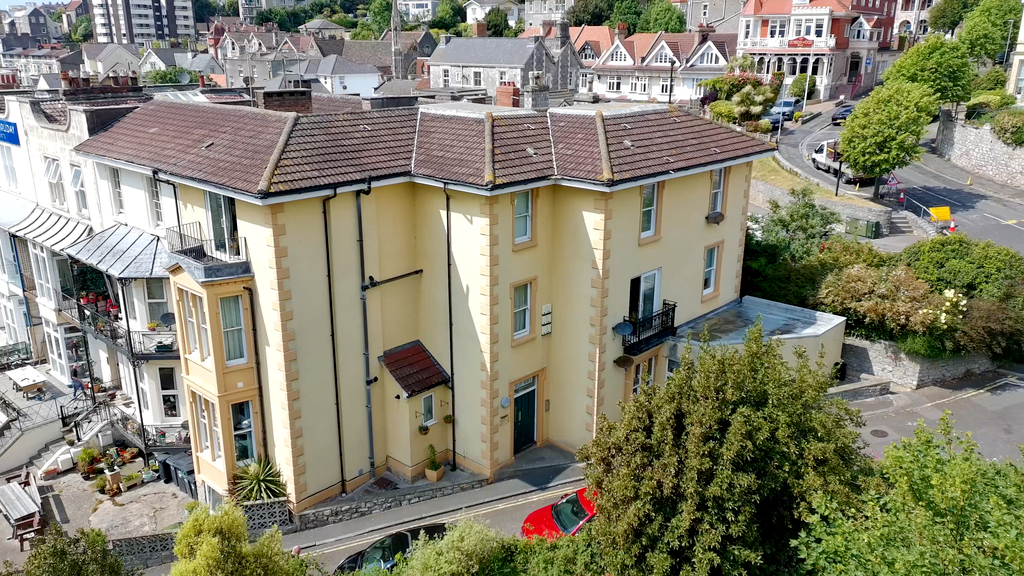 Property photo 1 of 6 External