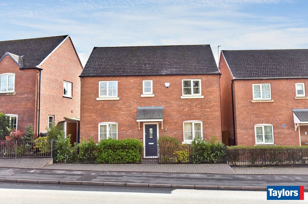 Property photo 1 of 24