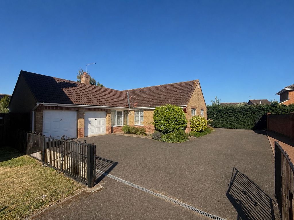 Property photo 1 of 1