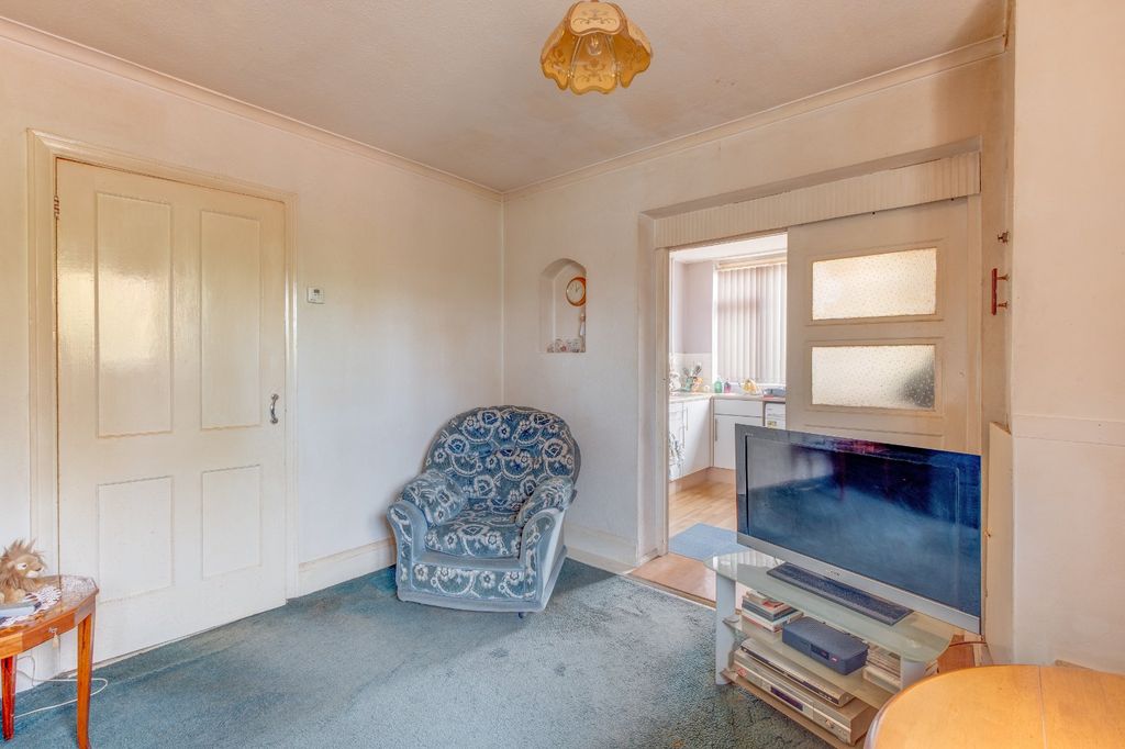 Property photo 3 of 11 Picture No. 08